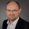 Promovierter Maschinenbauingenieur für Messtechnik, Maschinendiagnose, Schwingungsanalyse, Sensorik und industrielle Prüfsysteme. /